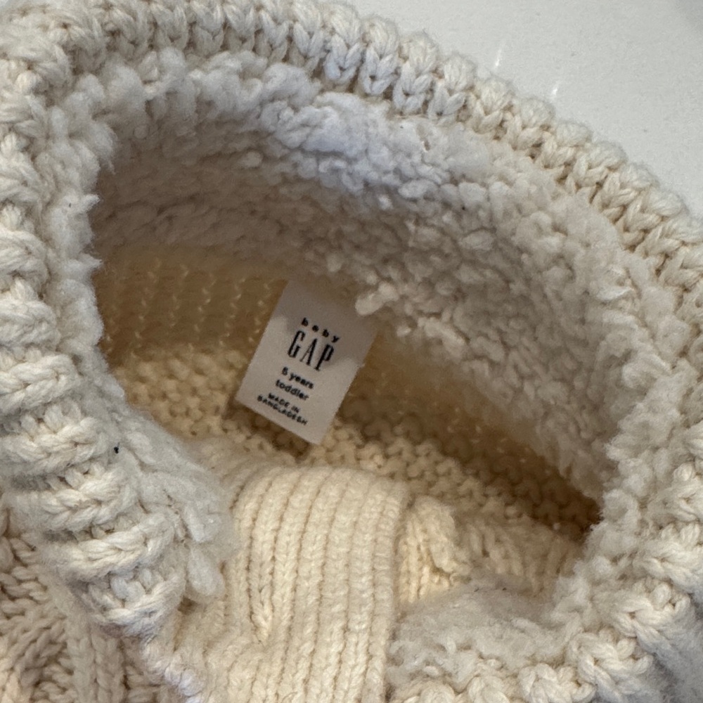 Boys Size 5T Sweater Bundle – 4 Pieces (GAP + Cat & Jack) – Cozy Fall/Winter - Picture 3 of 9